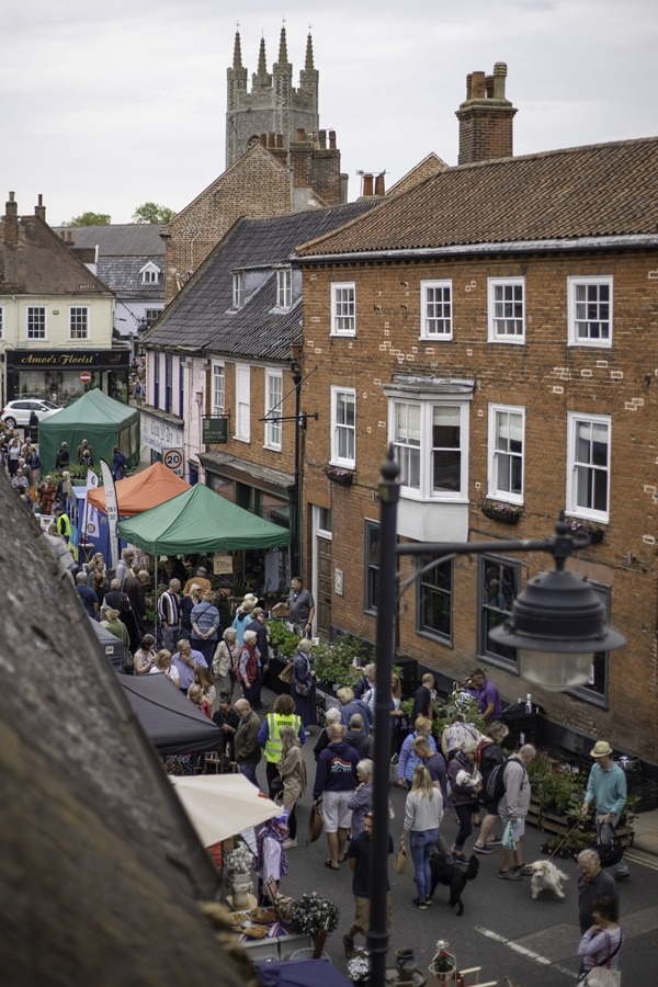 Bungay garden market